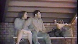 肛門團體性交後，頭禿頭女孩已經完成了