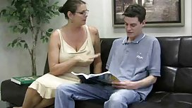 與他媽的手淫的日本動畫片