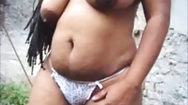 布魯內特練習紅色假陽具