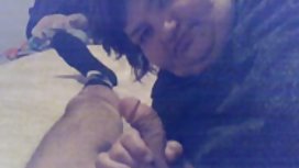 一位精力充沛的廚師讓燒焦的秘書平靜下來