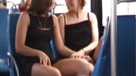 莉娜性交屁股，並顯示了一個大洞