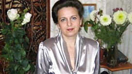 不滿意的金發女郎在日記中寫道她的幻想