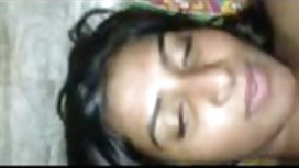 迷人的西蒙娜亂搞她的男朋友