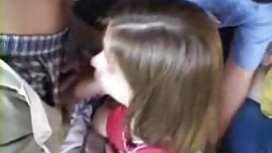 俄羅斯女同性戀他媽的綁帶